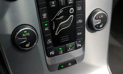 Volvo V40 2019, 58342 км, за 14500000 KRW - фото 18