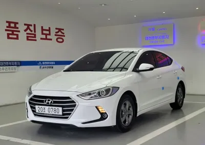Hyundai Avante · 2016 год