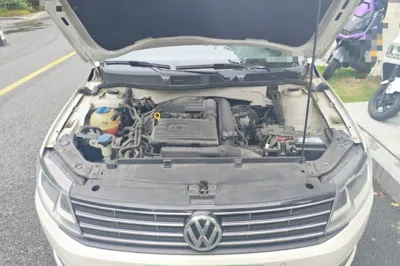 Volkswagen Lavida 2015, 95300 км, за 33949.06 CNY - фото 12