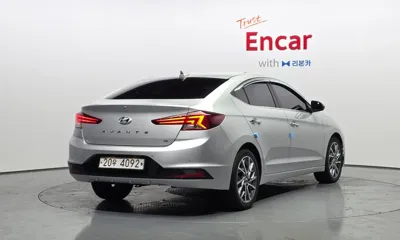 Hyundai Avante 2019, 28280 км, за 15500000 KRW