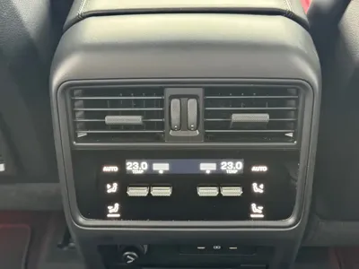 Porsche Cayenne 2024, 61000 км, за 638000 CNY - фото 20