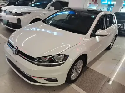 Volkswagen Golf 2019, 89200 км, за 53900 CNY - фото 1
