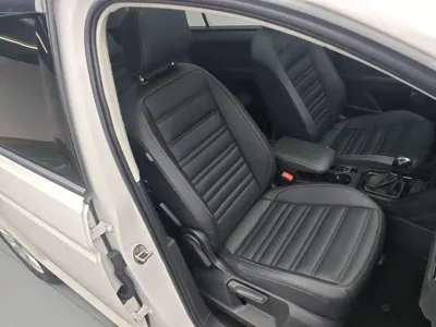 Volkswagen Touran 2022, 50100 км, за 89300 CNY - фото 25