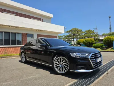Audi A8 2021, 90717 км, за 57500000 KRW