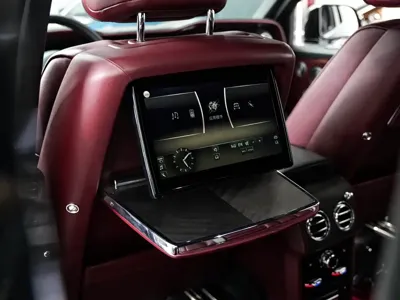 Rolls-Royce Cullinan 2019, 70000 км, за 3977700 CNY - фото 16