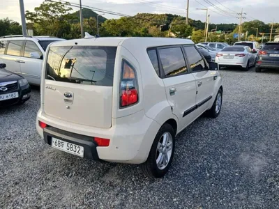 Kia Soul 2010, 87673 км, за 2200000 KRW - фото 5