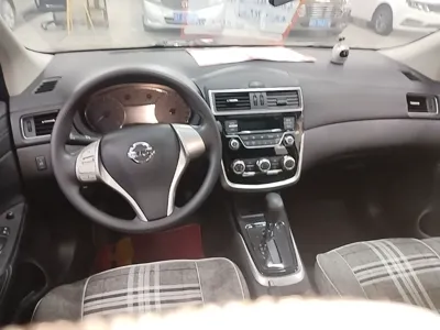 Nissan Tiida 2016, 81100 км, за 48542.24 CNY - фото 13