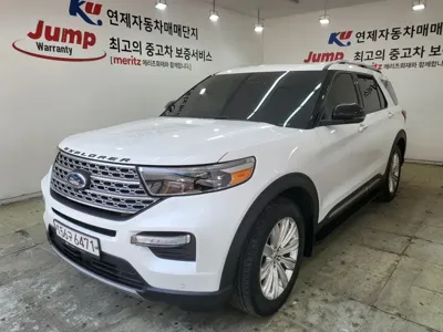 Ford Explorer · 2020 год