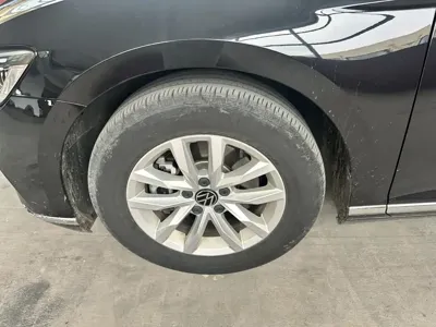 Volkswagen Magotan 2023, 43000 км, за 115800 CNY