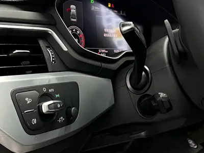 Audi A4L 2021, 57000 км, за 129000 CNY - фото 35