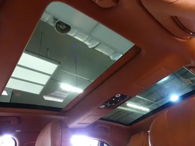 Bentley Flying Spur 2023, 33900 км, за 232000000 KRW - фото 8