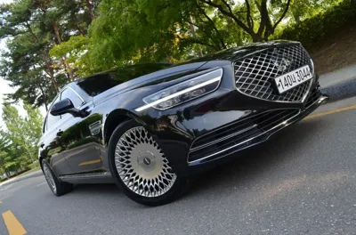 Genesis G90 · 2019 год