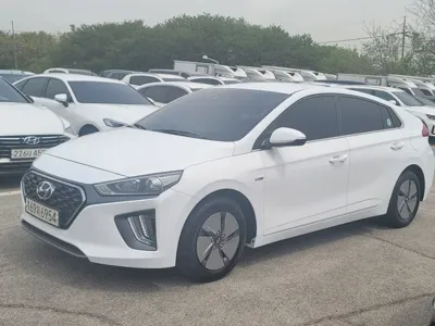 Hyundai Ioniq 2020, 178400 км, за 9800000 KRW