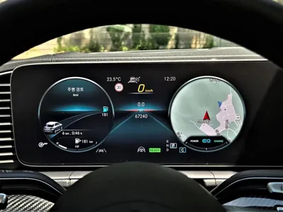 Mercedes-Benz GLE-Class 2020, 67235 км, за 70000000 KRW - фото 9