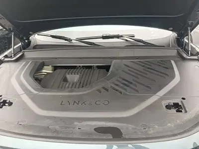 Lynk & Co 领克900 2025, 16600 км, за 265200 CNY - фото 20