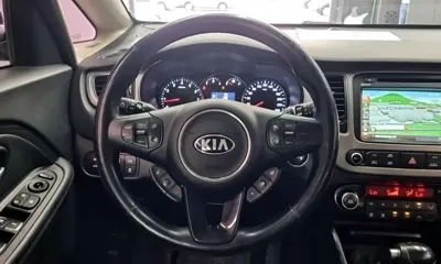 Kia Carens 2014, 157267 км, за 7500000 KRW - фото 12