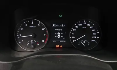 Hyundai Avante 2018, 12217 км, за 12100000 KRW - фото 8