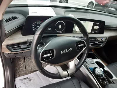 Kia K8 2023, 31528 км, за 24000000 KRW