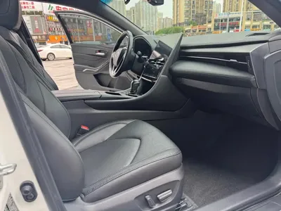 Toyota Avalon 2023, 43000 км, за 123000 CNY - фото 12