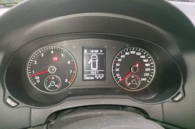 Volkswagen Sharan 2016, 100800 км, за 74122.07 CNY - фото 11