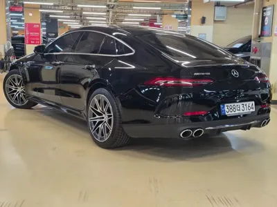 Mercedes-Benz AMG GT 2023, 30000 км, за 95930000 KRW