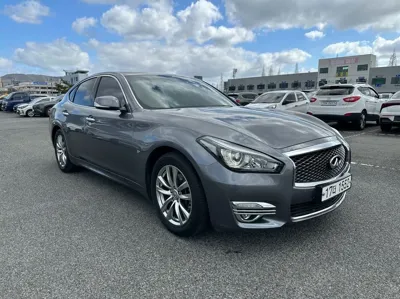 Infiniti Q70 · 2018 год
