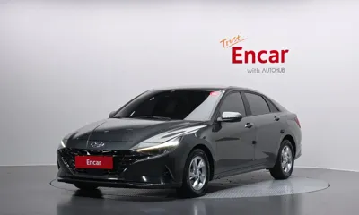 Hyundai Avante · 2022 год