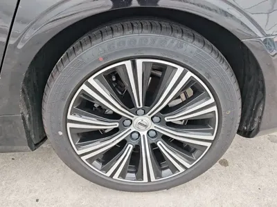 Volvo S90 2020, 62000 км, за 109800 CNY - фото 9