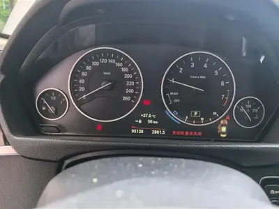 BMW 3 Series 2018, 95100 км, за 72800 CNY - фото 14