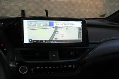 Lexus UX 2025, 26930 км, за 41900000 KRW - фото 8