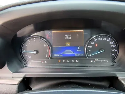 Ford Explorer 2020, 97981 км, за 23000000 KRW - фото 9