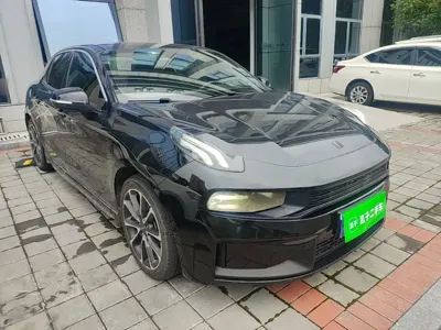 Lynk & Co 03 2019, 88000 км, за 43600 CNY