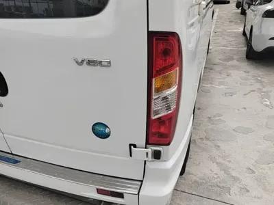 大通 V80 2025, 26300 км, за 94800 CNY - фото 8