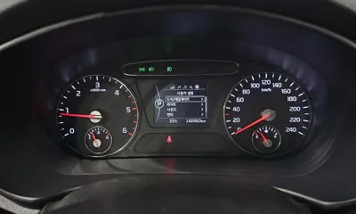 Kia Sorento 2016, 142460 км, за 9200000 KRW - фото 8