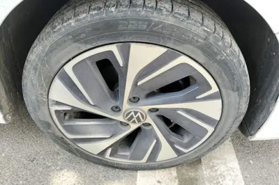 Volkswagen Bora 2023, 36000 км, за 76647.1 CNY - фото 8