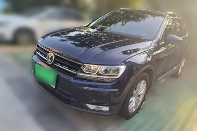 Volkswagen Tiguan · 2017 год