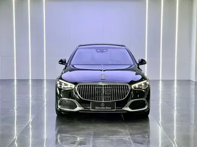 Mercedes-Benz S-Class 2023, 47000 км, за 948000 CNY