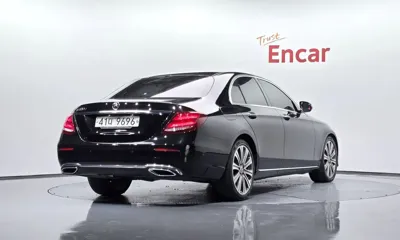 Mercedes-Benz E-Class 2017, 123876 км, за 19800000 KRW - фото 2