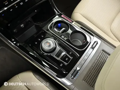 Kia Canival 2023, 28270 км, за 36000000 KRW - фото 9