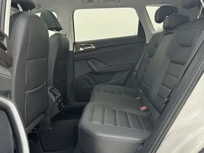 Volkswagen Tharu 2023, 3200 км, за 139800 CNY - фото 8