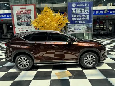 Lexus NX 2018, 34000 км, за 149800 CNY - фото 5