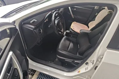 Toyota Corolla 2017, 89200 км, за 59544.57 CNY - фото 19
