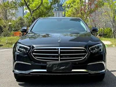 Mercedes-Benz E-Class 2022, 30000 км, за 240300 CNY