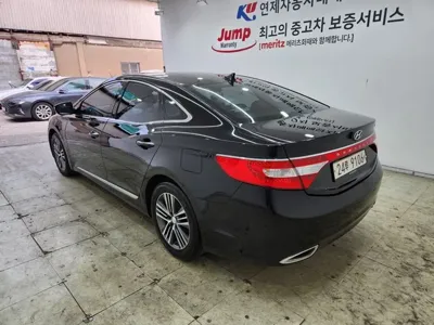 Hyundai Grandeur 2014, 254577 км, за 4700000 KRW
