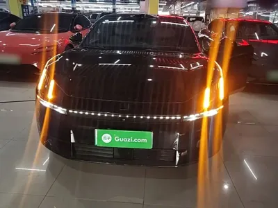 Lynk & Co Z10 2025, 24700 км, за 179000 CNY