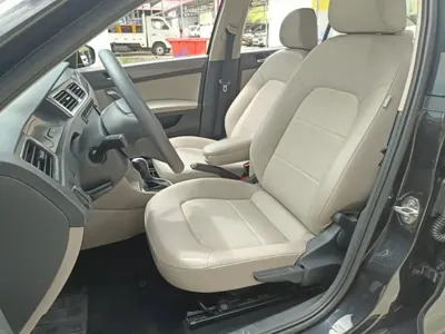 Volkswagen Santana 2016, 132300 км, за 21400 CNY - фото 15