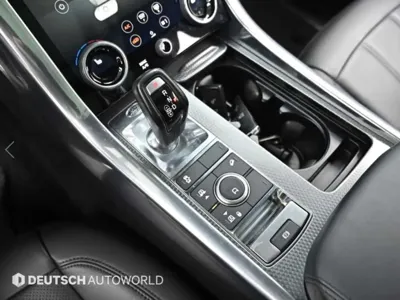 Land Rover Range Rover Sport 2019, 128755 км, за 36990000 KRW - фото 9