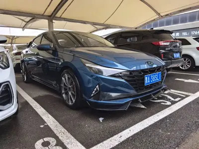Hyundai Elantra 2022, 54000 км, за 79800 CNY