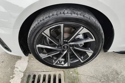 Audi A4L 2023, 53400 км, за 169412.19 CNY - фото 8