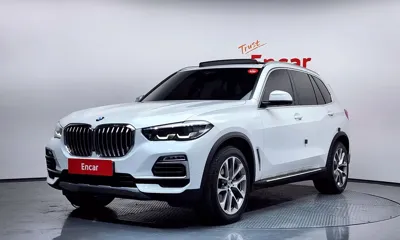 BMW X5 · 2021 год